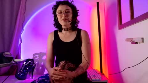 Mx. Anouk Divine online show from 02.08.26