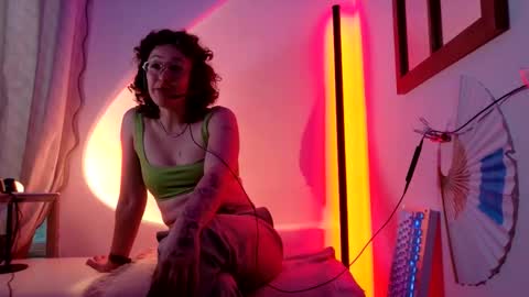 Mx. Anouk Divine online show from 03.31.26