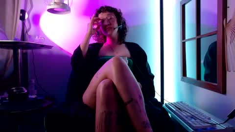 Mx. Anouk Divine online show from 04.19.26