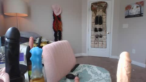 Mx Charlotte online show from 01.15.25