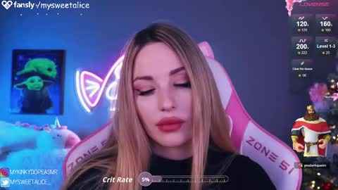 Snapshot of my__sweet__alice chatting on 01.31.26 mysweetalice online show from 01.31.26