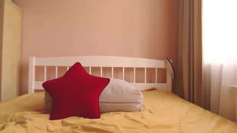 Hannah  welcome  online show from 03.27.26