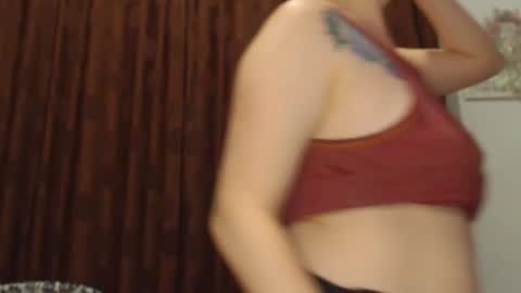 Snapshot of my_kind_of_love chatting on 09.10.25 sara i know you love me xoxox online show from 09.10.25