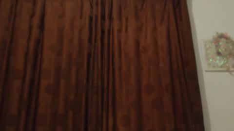Snapshot of my_kind_of_love chatting on 09.13.25 sara i know you love me xoxox online show from 09.13.25