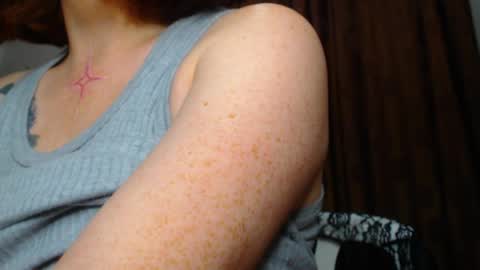     sara      i know you love me xoxox     online show from 04.09.26