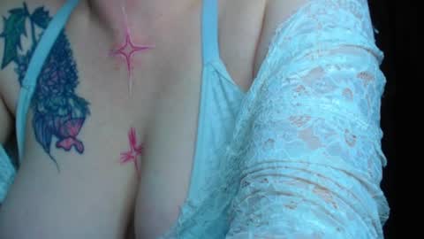     sara      i know you love me xoxox     online show from 04.11.26