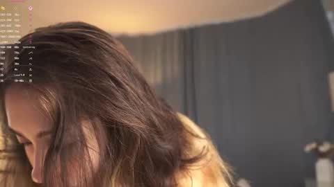 Molly online show from 10.13.25