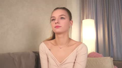Polly online show from 06.17.26
