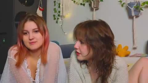 Snapshot of my_parisss chatting on 12.27.24  PARIS   online show from 12.27.24