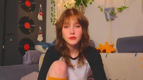 Snapshot of my_parisss chatting on 01.03.25  PARIS   online show from 01.03.25