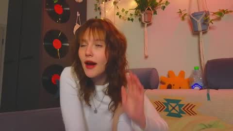 Snapshot of my_parisss chatting on 01.10.25  PARIS   online show from 01.10.25