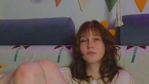 Snapshot of my_parisss chatting on 02.11.25  PARIS   online show from 02.11.25