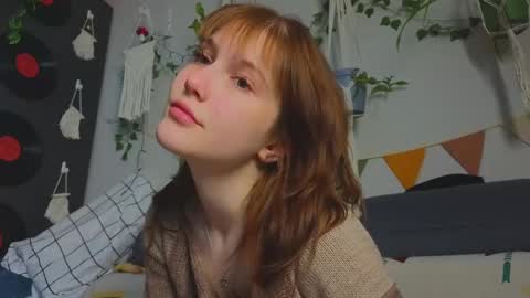 Snapshot of my_parisss chatting on 02.14.25  PARIS   online show from 02.14.25