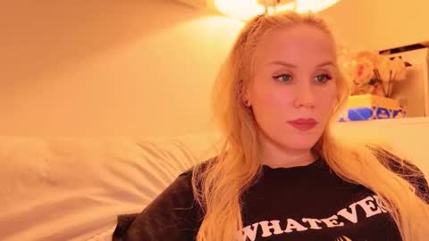 Mya-be Yours P online show from 12.17.25