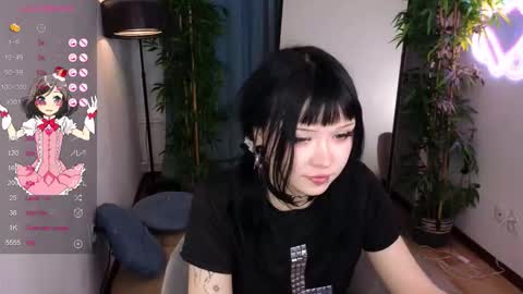 Mia online show from 03.08.26