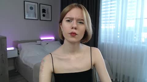 Snapshot of mybabylana chatting on 05.17.26 Lana online show from 05.17.26