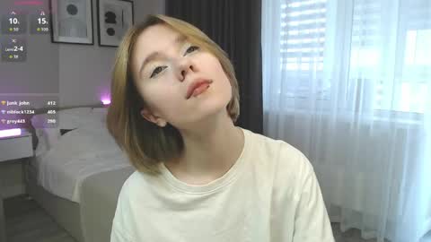 Snapshot of mybabylana chatting on 05.27.26 Lana online show from 05.27.26