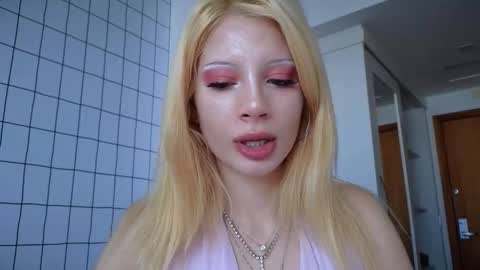 Snapshot of mydrool chatting on 02.18.26 mydrool online show from 02.18.26