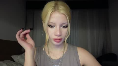 Snapshot of mydrool chatting on 02.22.26 mydrool online show from 02.22.26