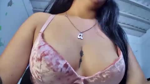 Snapshot of myhoney_hot chatting on 09.25.25 myhoney_hot online show from 09.25.25