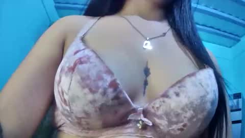 myhoney_hot online show from 10.28.25