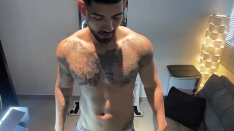 Myke esthetic online show from 02.14.26