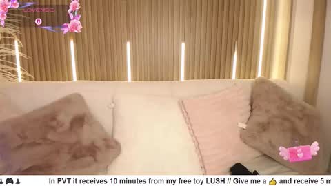 Snapshot of myladreams_ chatting on 09.20.25 Myla online show from 09.20.25