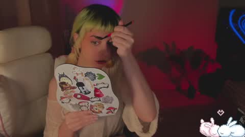 MylaFlores online show from 12.22.24