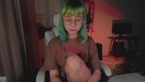 MylaFlores online show from 03.12.26