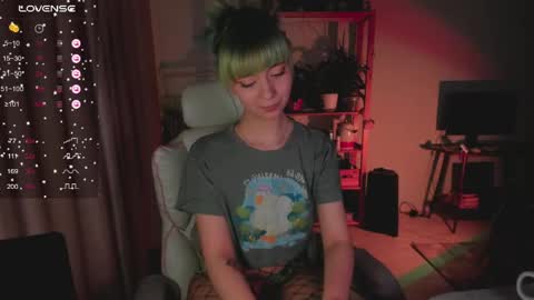 MylaFlores online show from 03.31.26