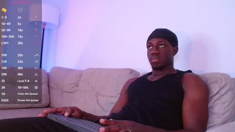 Mylo Wallace  online show from 02.14.26