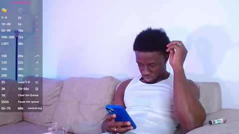 Mylo Wallace  online show from 02.23.26