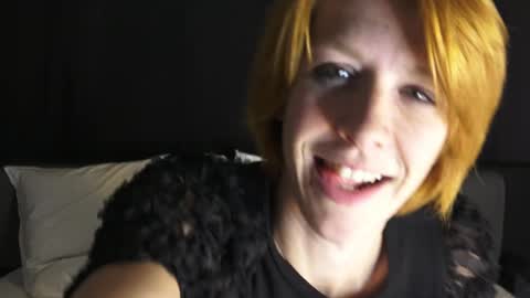 Snapshot of mymiesexy chatting on 03.02.25 mymiesexy online show from 03.02.25