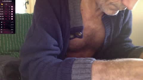 Snapshot of mynakedbeach chatting on 12.29.24 Bi sexy guy lovense hush is on private is open or password show tip if you like. online show from 12.29.24