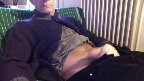 Bi sexy guy lovense hush is on private is open or password show tip if you like. online show from 04.04.26