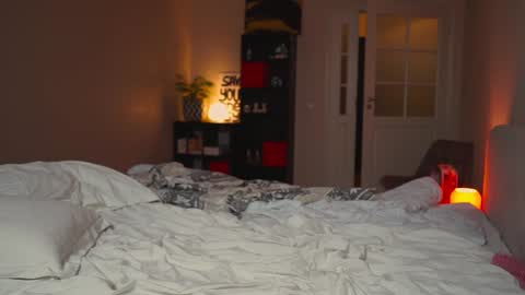 Sima online show from 12.19.24