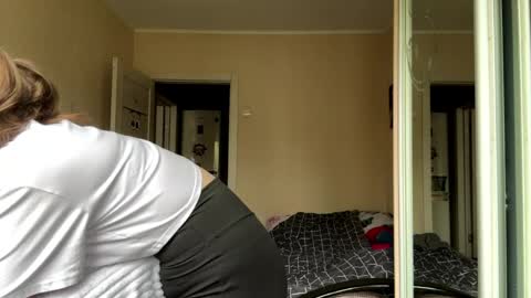 Ele online show from 04.15.26