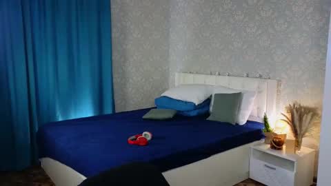 Snapshot of myshkek chatting on 02.09.25 Mickey online show from 02.09.25