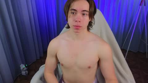 Snapshot of myshkek chatting on 03.06.25 Mickey online show from 03.06.25