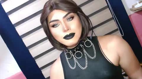 SUPPORT GODDESS TRISHA  AND DONT FORGET TO FOLLOW ME online show from 05.21.26