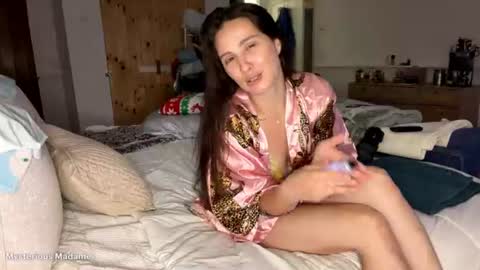 mysteriousmadam_ online show from 07.15.26