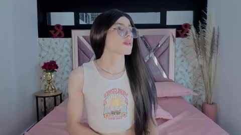 Snapshot of mysterius_boy chatting on 12.13.25 Marcus online show from 12.13.25