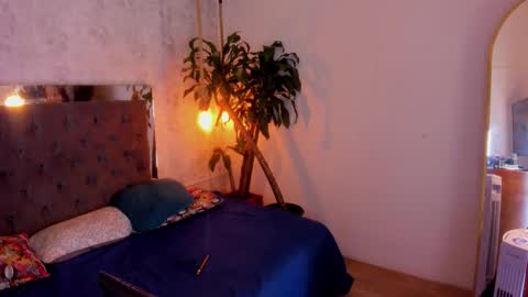 Snapshot of mysterius_boy chatting on 02.16.26 Marcus online show from 02.16.26