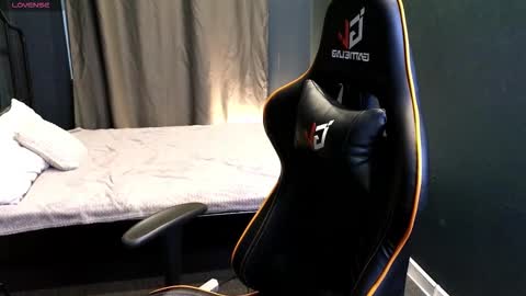 mystery_mary online show from 11.30.25