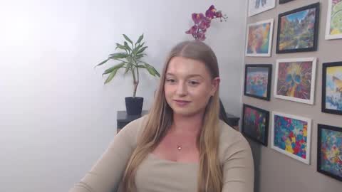 Erica online show from 02.04.25