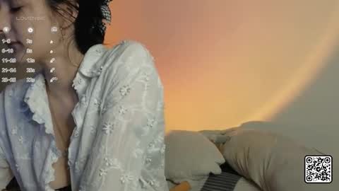 Mia online show from 10.09.25