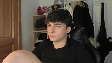 Evan Brown online show from 10.15.25