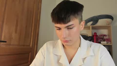 Evan Brown online show from 11.17.25