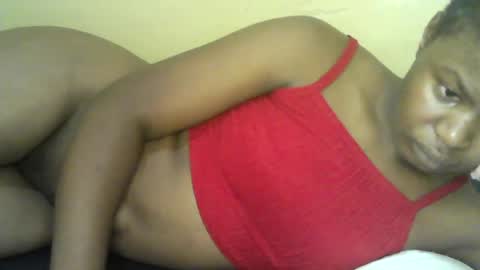Snapshot of mystic_linna chatting on 06.19.26 mystic_linna online show from 06.19.26