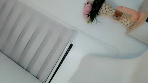 Snapshot of mysticofcum22 chatting on 01.17.25 Krestine online show from 01.17.25